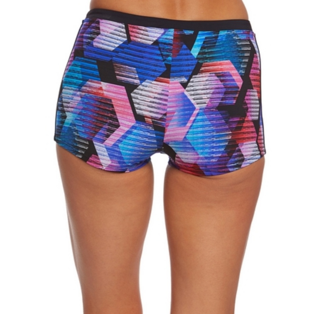 Gottex Two Piece Swimsuit High Neck Top Boy Short - Picture 5 of 8